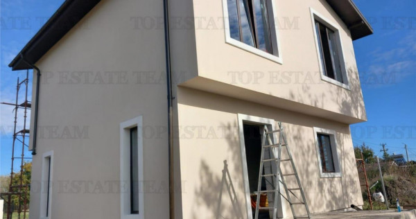 Vila cu 5 camere de in Frumusani