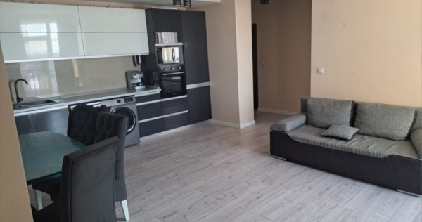 Apartament 3 camere, 74 mp, zona Central