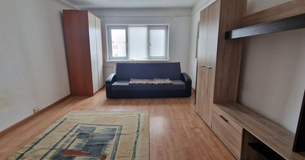 Apartament doua camere decomandate, zona gara.