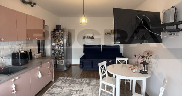 Apartament 2 camere, 50 mp, AC, 2 balcoane, zona Profi