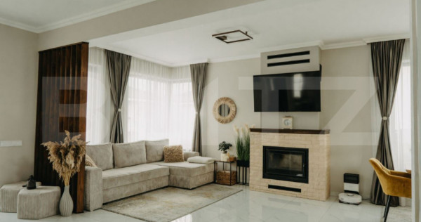 Casa PREMIUM complet utilata, cu ciubar, semineu și panouri