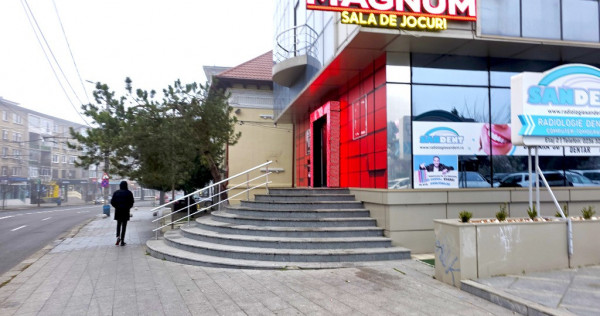 Spatiu Comercial Parter Potcoava de Aur