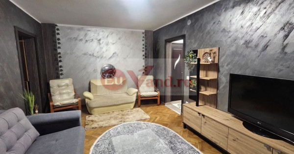 Apartament 2 camere renovat - Tiglina 2, M-uri