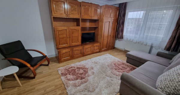 Inel 2 scoala 39-apartament 4 camere la cheie