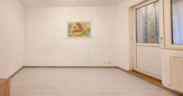 Apartament 4 camere v&acirc;nzare Șos. Alexandriei 13, Sector...