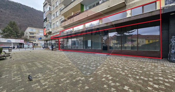 Spațiu comercial emblematic 340 mp | Centru Brașov | Te...