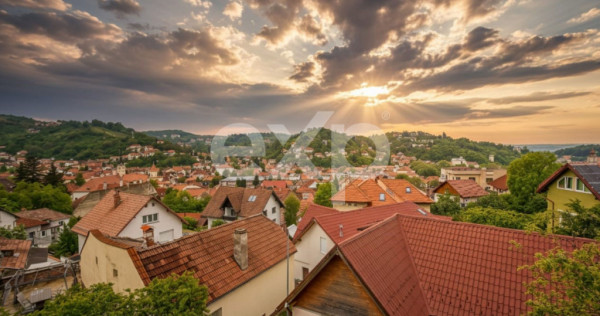 Casă cu priveliște panoramică &icirc;n inima zonei Șchei &ndash;