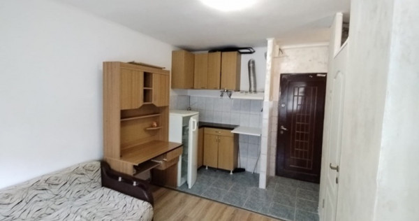 Camera camin, 17mp., et.3, cu cabina dus, Bularga &ndash; Intersectia Granit