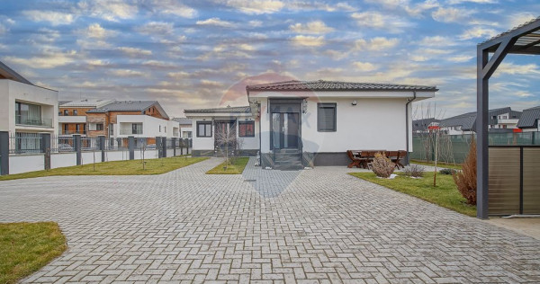 Casă modernă cu 2 dormitoare, teren 265 mp in Bartolomeu