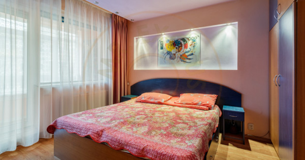 Apartament 3 camere decomandat centrala proprie