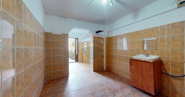 Spațiu comercial de &icirc;nchiriat | Zona Florilor | Aleea V...