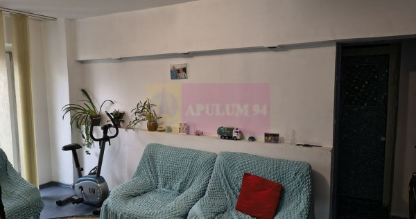 Apartament 3 camere in zona 13 Septembrie