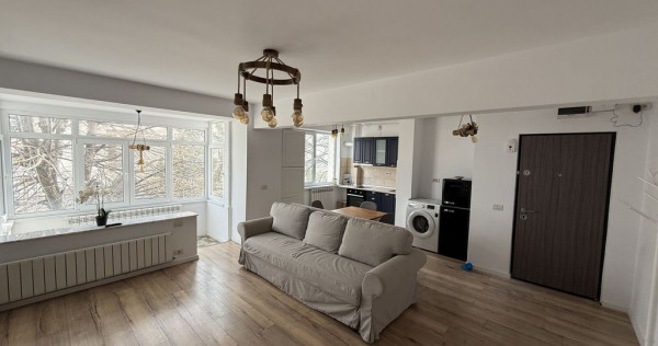 Apartament 2 camere zona Piata Ovidiu