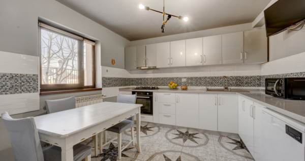 COMUNA BERCENI &ndash; TOAMNEI, CASA 5 CAMERE, 112 MP UTILI + PO