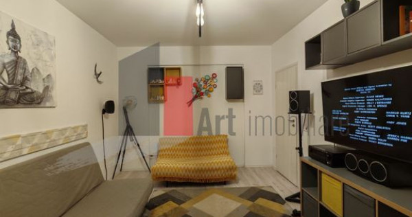 Apartament cu 2 camere de vanzare -Pacii-cu centrala