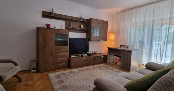 &Icirc;nchiriez apartament 2 camere ultracentral