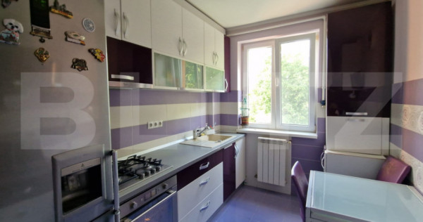 Apartament 3 camere, 57 mp, zona Micro 1