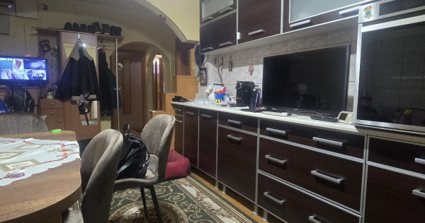 Apartament 3 camere decomandat in Deva, zona Balcescu