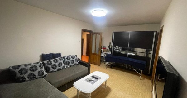 Apartament spatios 2 camere, zona Valea Rosie - aproape de P