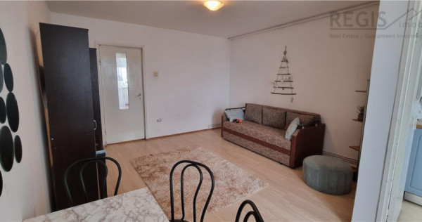 Garsoniera spatioasa 40 mp zona Saturn