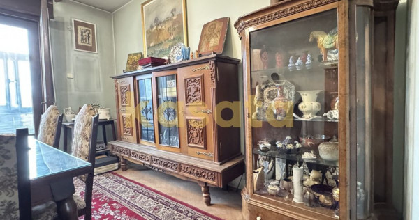 Apartament de v&acirc;nzare | Ultracentral | 3 camere | Garaj ...