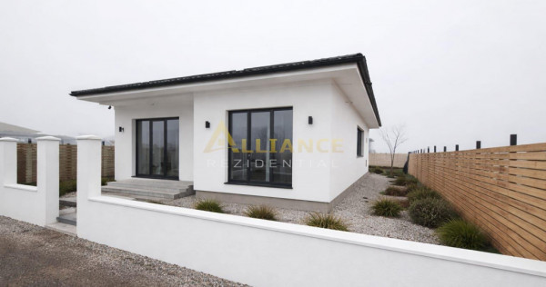 Casa individuala - 4 camere - 2 bai- pod- beci - curte amena