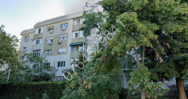 Apt. 2 cam. zona Aviatiei, Str. Borșa, la 5 min. metrou Aurel Vlaicu.