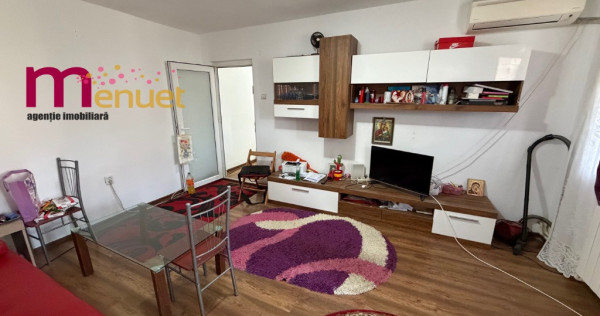 Apartament 3 camere,cu gaz,zona Big