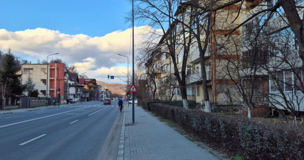 GARSONIERA SPATIOASA, PRIMITOARE, CU PARCARE PRIVATA - CARTIERUL NORD