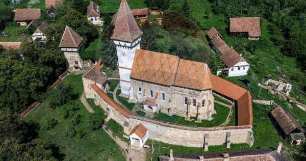 DE VANZARE Teren intr-un colț de Transilvanie autentică