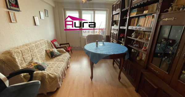 Inchiriez apartament 3 camere cartier e3 zona Spitalului