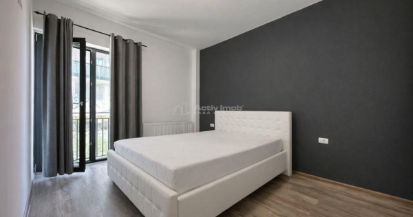 Apartament 3 camere, bloc nou, zona Cetate