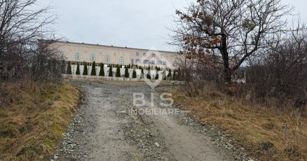 Teren 874 mp - zona Pico Verde