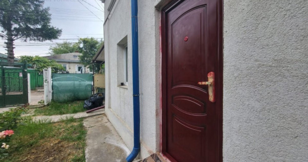 Casa pentru Investitie compartimentata in 5 apartamente