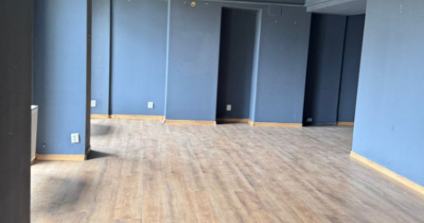 Spatiu comercial de inchiriat in zona Delfinariu, Constanta