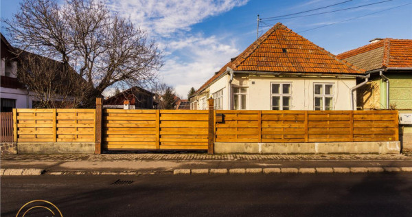 Casa din lemn, teren 384 mp: oportunitate de renovare, Simer