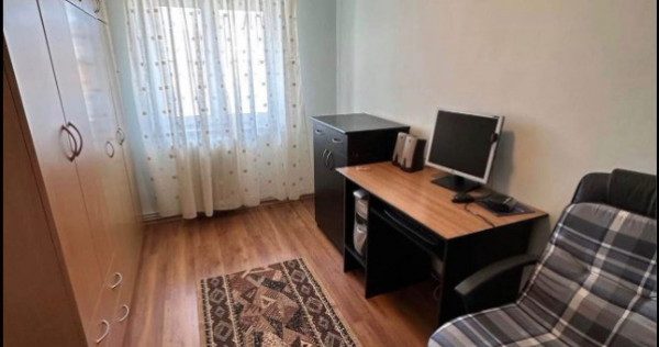 Apartament 3 camere decomandat, 2 bai, Pacurari-Moara de Foc