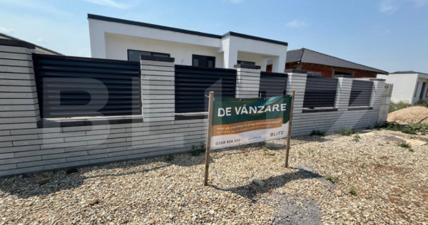 De vanzare casa in Santandrei cu gard de imprejmuire din pla