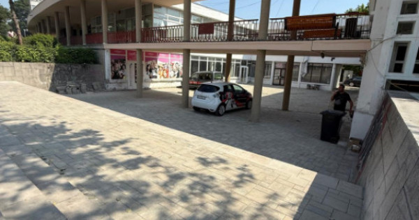 Spatiu comercial 600 mp, zona Bulevardul Nicolae Titulescu