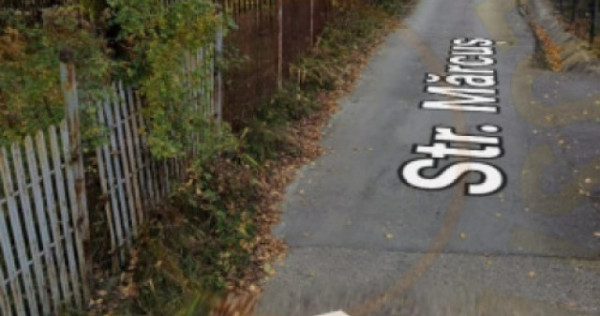 Casa cu teren generos - 4469 mp Apa Sarata - Campulung !!