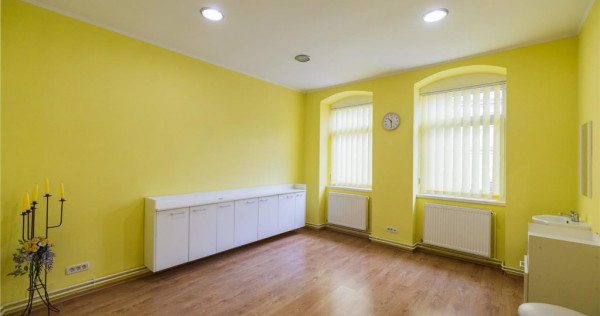 Casa pretabila:comercial servicii rezidential Central, Fag