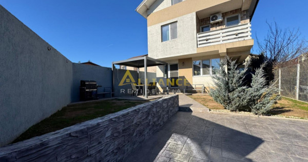[Strada Scolii] Vila P 1 M | 5 camere - 3 bai