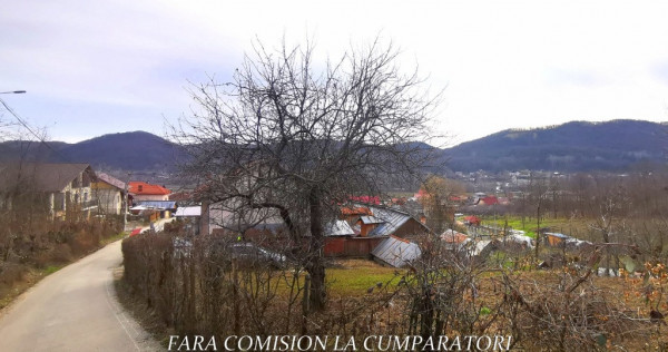 VLADESTI - LOT TEREN BINE AMPLASAT