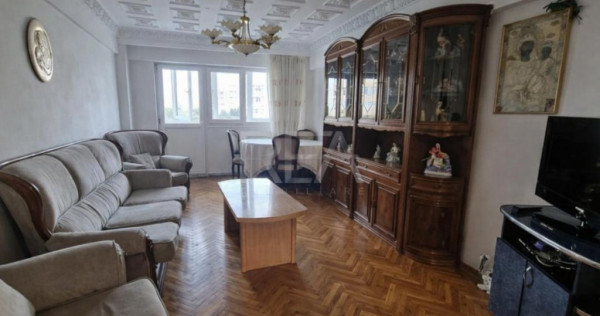 4 camere Chișinău decomandat,centrală,et. 5,an 1981,105 m