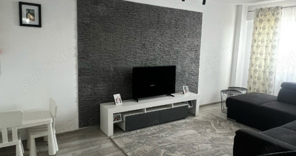 Apartament 3 camere zona ASTRA