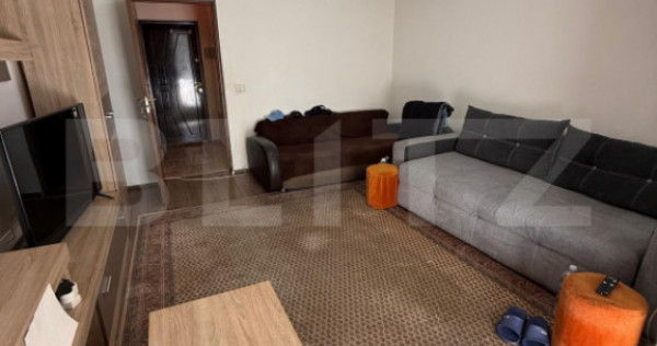 Garsoniera, etaj intermediar, zona linistita