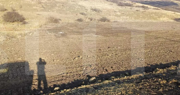 Teren intravilan 12.656 mp cu deschidere mare la drum &ndash; op