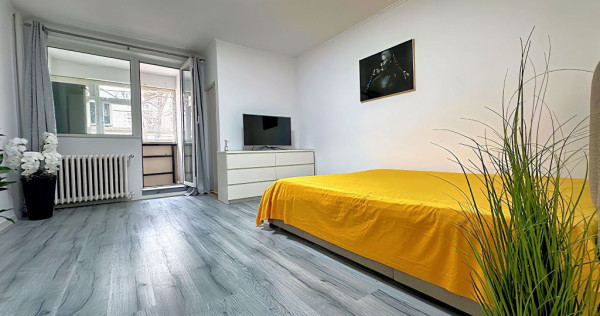 Titan - Costin Georgian Metrou 3 minute Garsoniera Comisi...