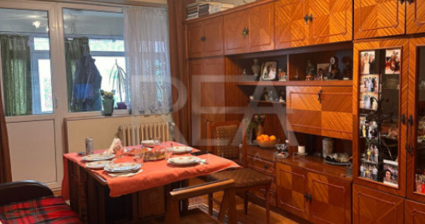 3 camere Tineretului decomandat, an 1978, metrou, 70 mp