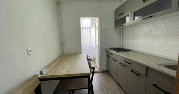 Apartament de vanzare, 2 camere, decomandat, zona Canta - Pr